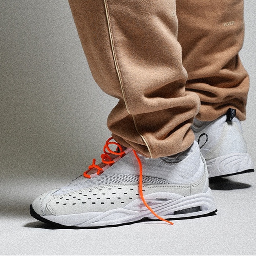 NIKE Air X Nocta Zoom Drive White Lace Up Sneakers